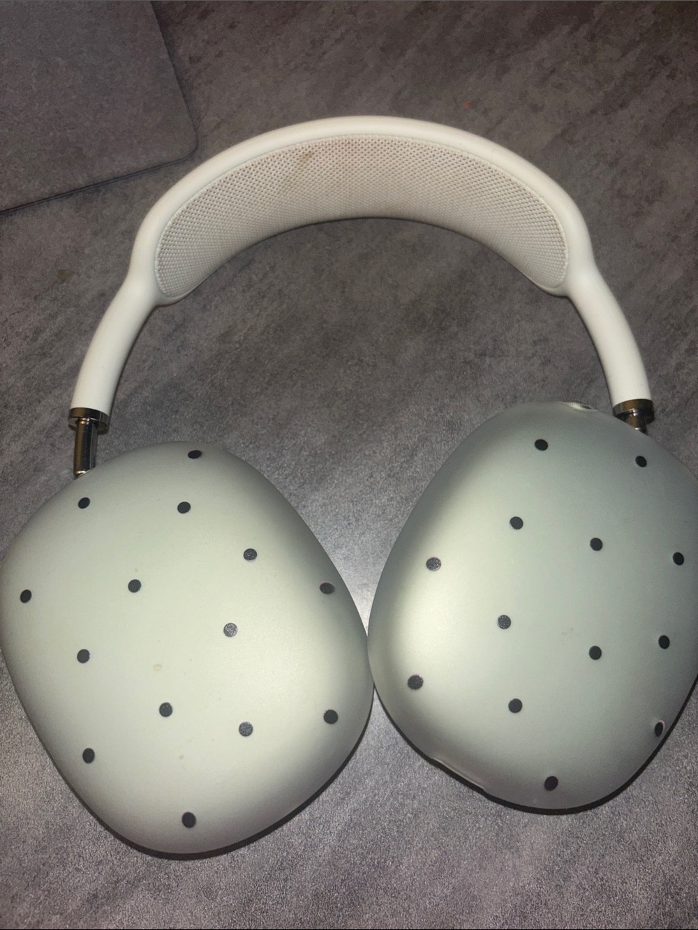 Green Apple AirPod max